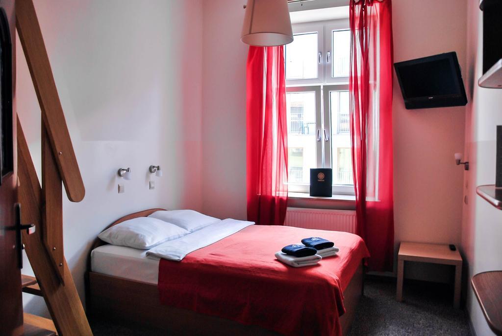 Aparthotel Kadetus クラクフ エクステリア 写真