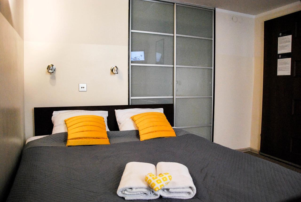Aparthotel Kadetus クラクフ エクステリア 写真
