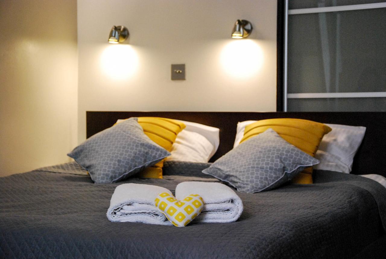 Aparthotel Kadetus クラクフ エクステリア 写真