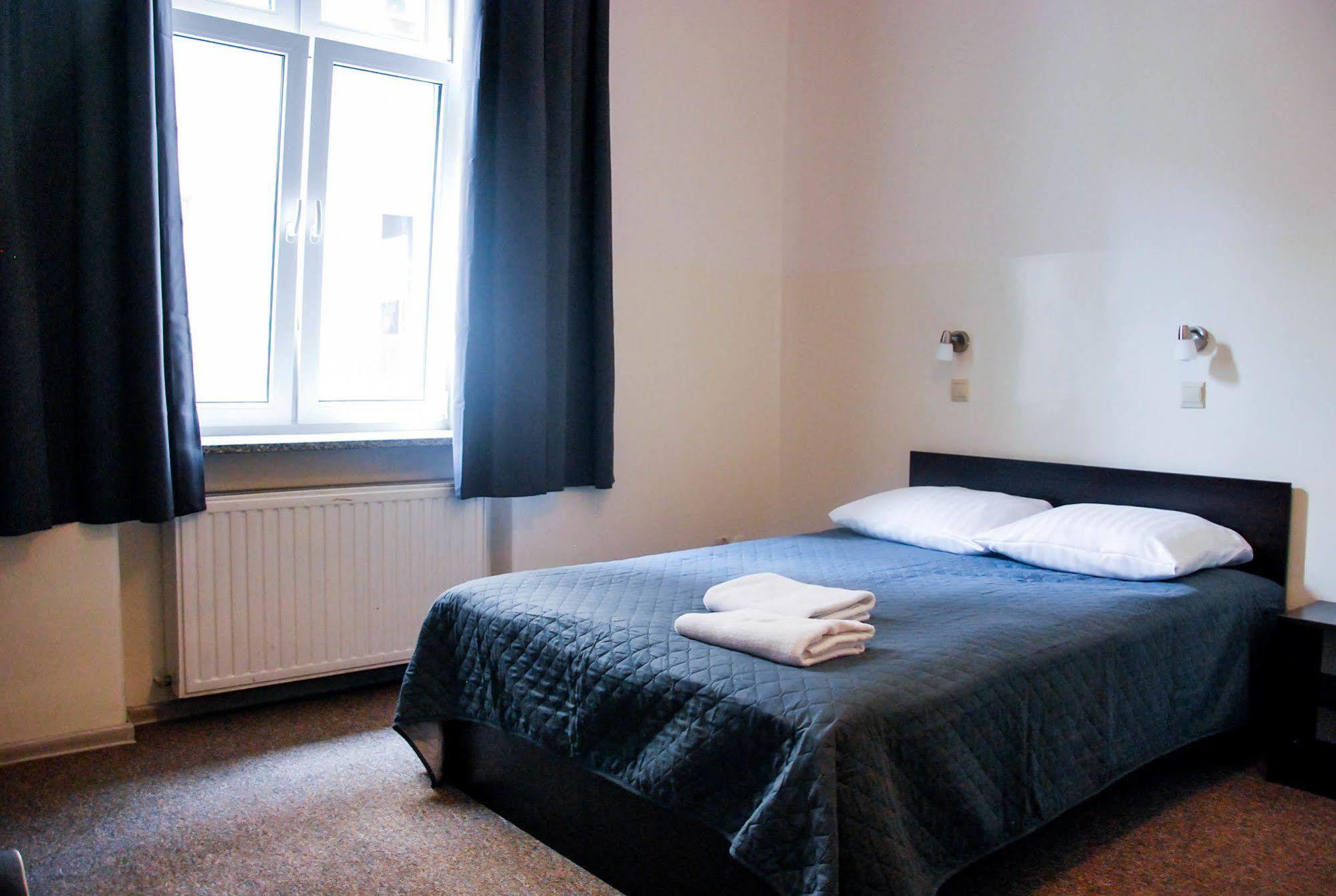 Aparthotel Kadetus クラクフ エクステリア 写真