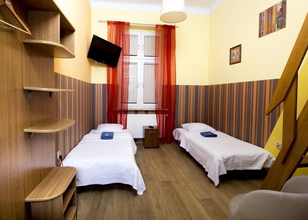 Aparthotel Kadetus クラクフ エクステリア 写真
